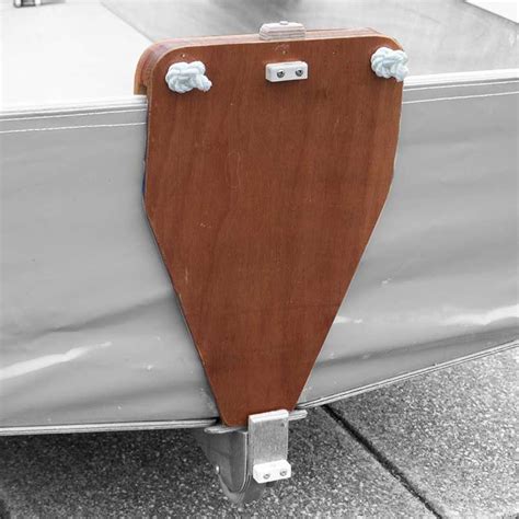 outboard motor mounting brackets